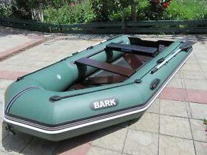 Лодка Bark BT-310D, 3 места, моторная, сдвижные сиденья, реечный настил, краска д/номеров